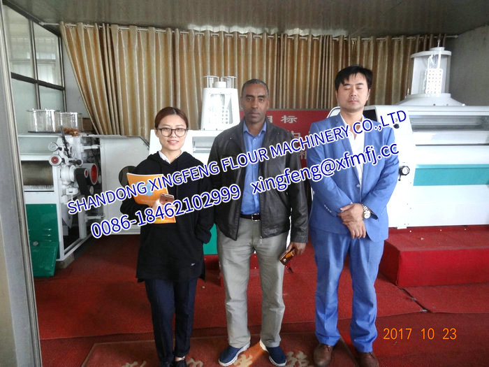 4 非洲客戶來(lái)廠參觀.JPG